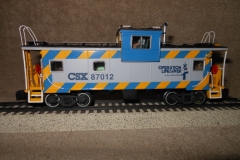 csx-87012-caboose-610x457