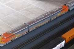 bnsf-f7-a-b-a-orange-bonnet-set-ho-scale-2